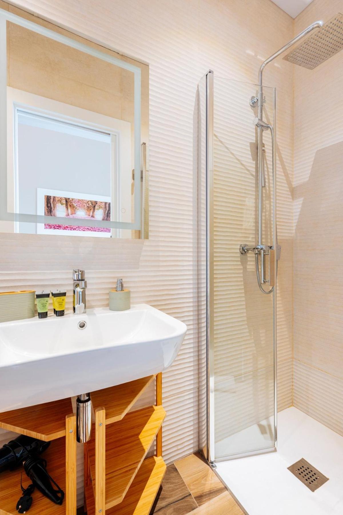 Deluxe Twobedroom Apartment Seville Downtown ภายนอก รูปภาพ