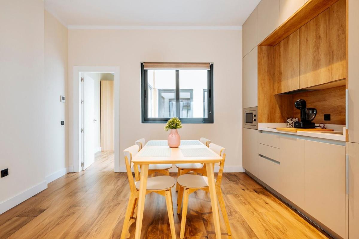 Deluxe Twobedroom Apartment Seville Downtown ภายนอก รูปภาพ